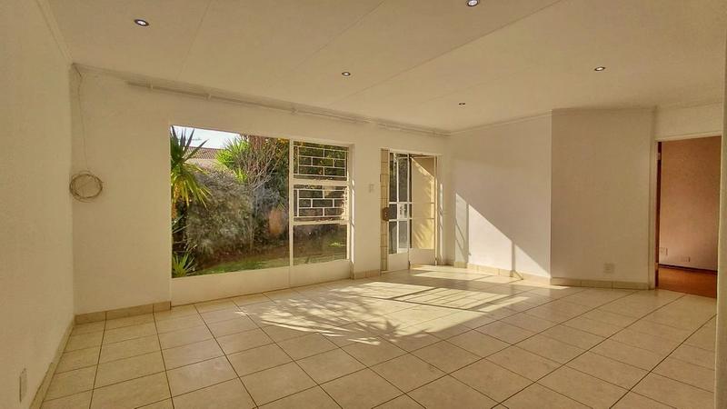 2 Bedroom Property for Sale in Heuwelsig Free State